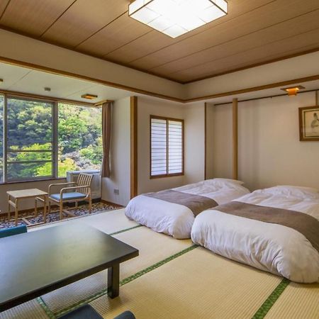 Shimobe Hotel Minobu Exterior photo