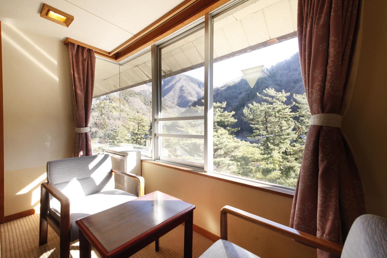 Shimobe Hotel Minobu Exterior photo